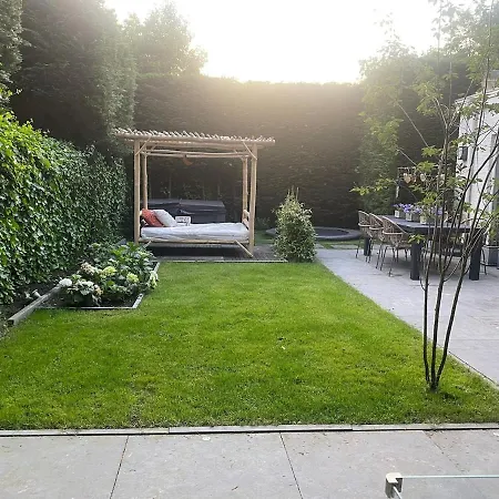 Ruime Woning Met Jacuzzi, 10 Min Βίλα Lisse